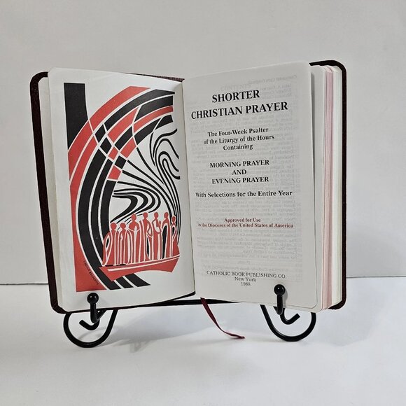 Shorter Christian Prayer The Four-Week Psalter of the Liturgy of the Hours 1988 - Picture 2 of 16